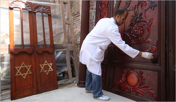 Reconstruction of the Ben Ezra Synagogue